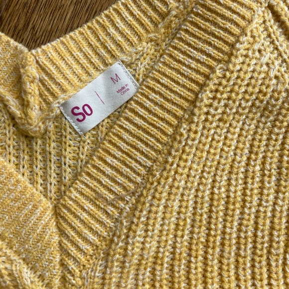 Ruched Cropped Sweater / Medium / Yellow Adjustable - Picture 5 of 9